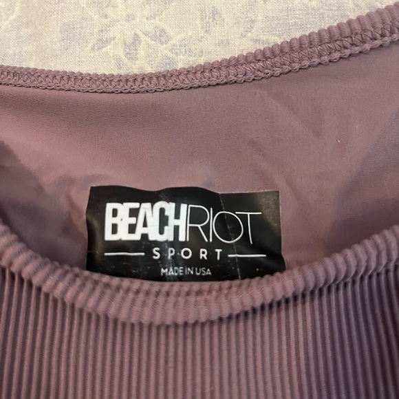 Beach Riot workout top. - Picture 4 of 5